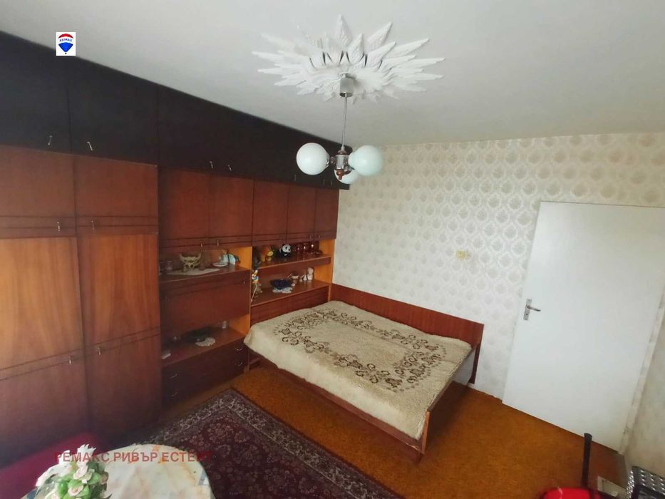 Продава се Двустаен апартамент в Русе, Чародейка - Юг - 68 кв.м за 984 €/кв.м - Снимка #2