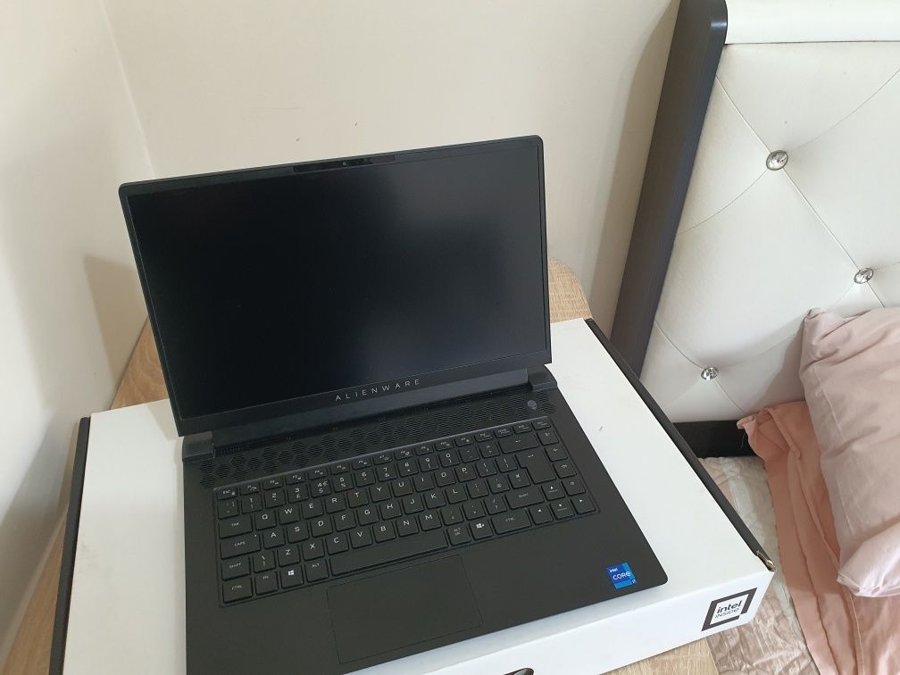 DELL ALIENWARE M15 R6 -Gaming laptop