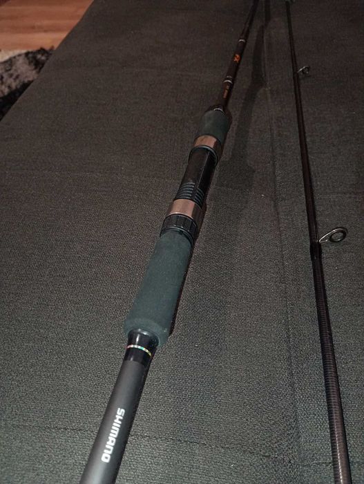 Спининг въдица нова