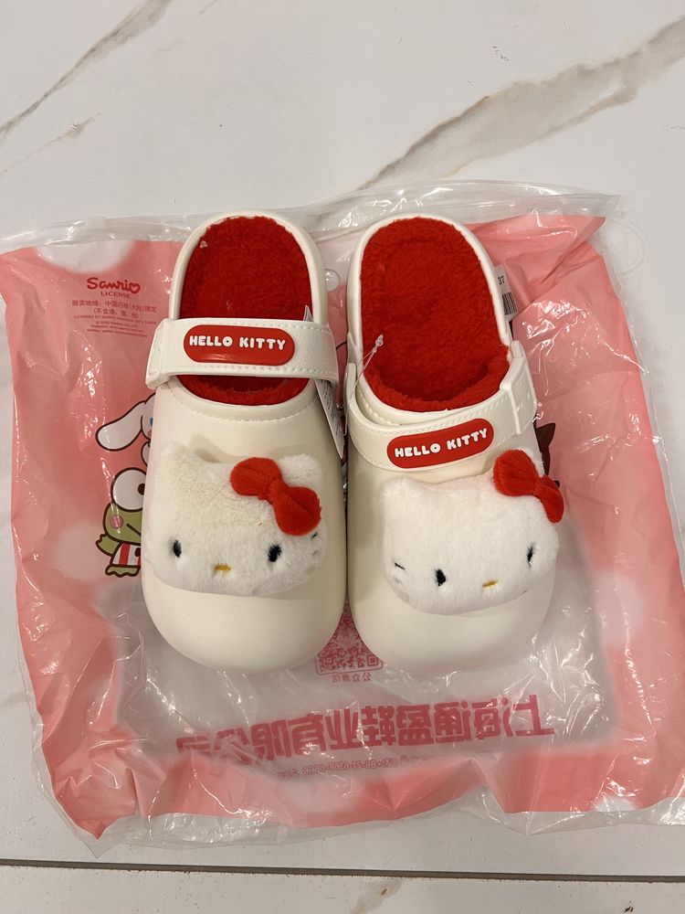Papuci Hello kitty masura 36-37