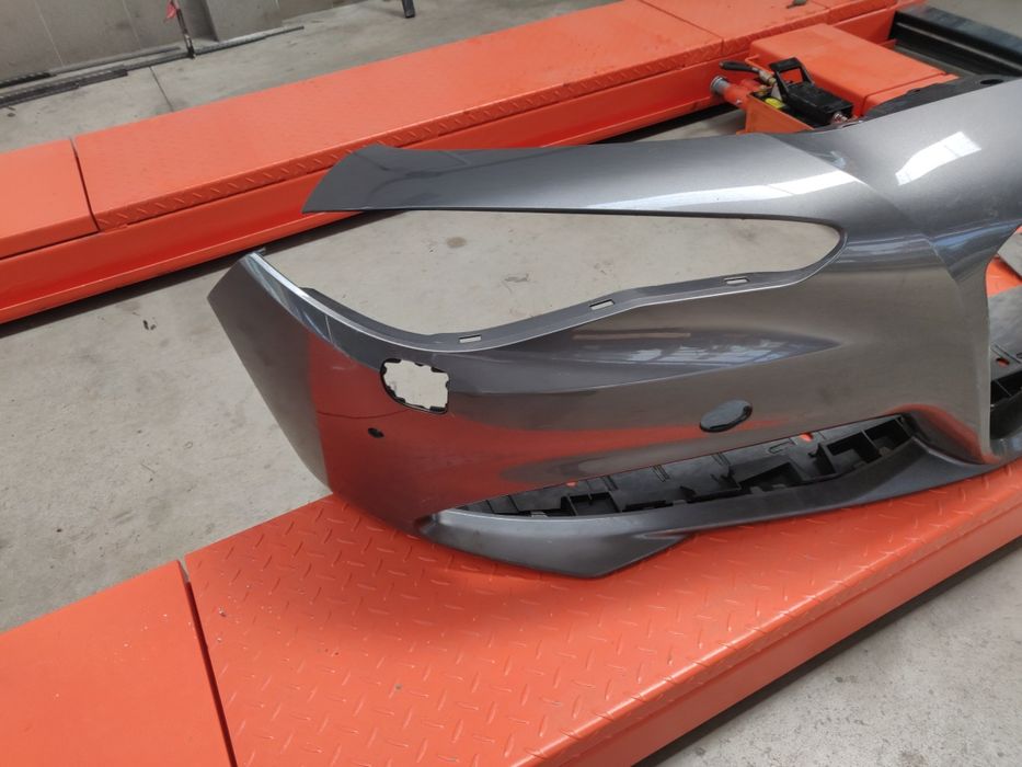 Предна Броня Оригинална за Toyota T27Аvensis Feist  2015г. до 2019г.