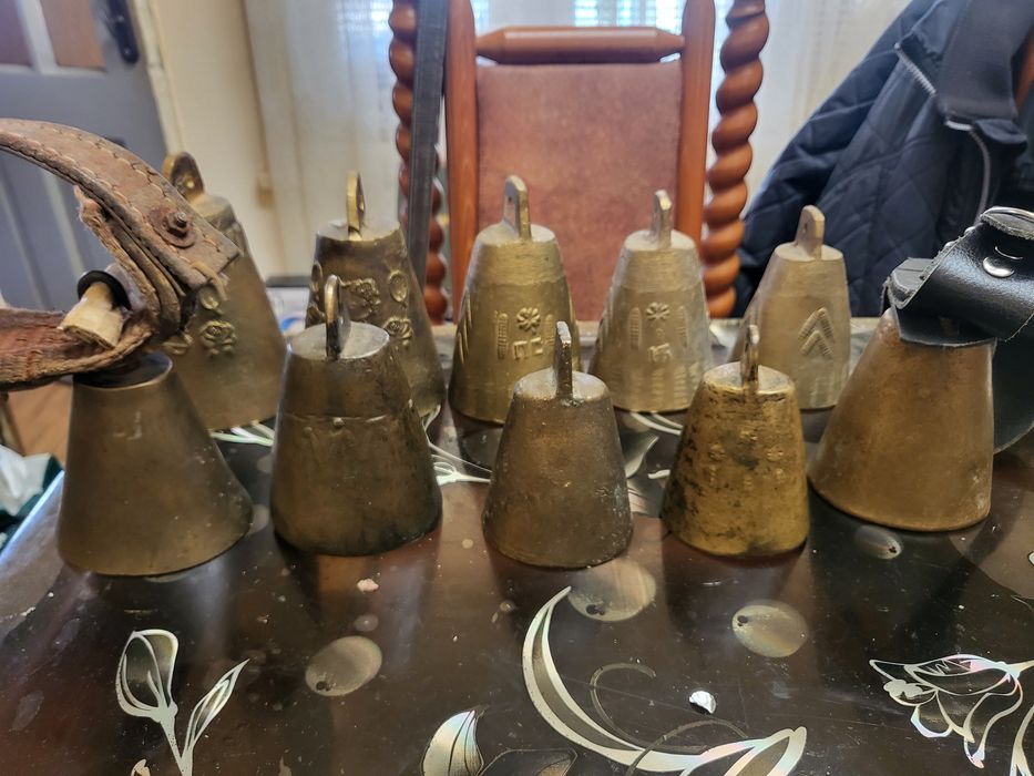 Продават се 29бр чанове