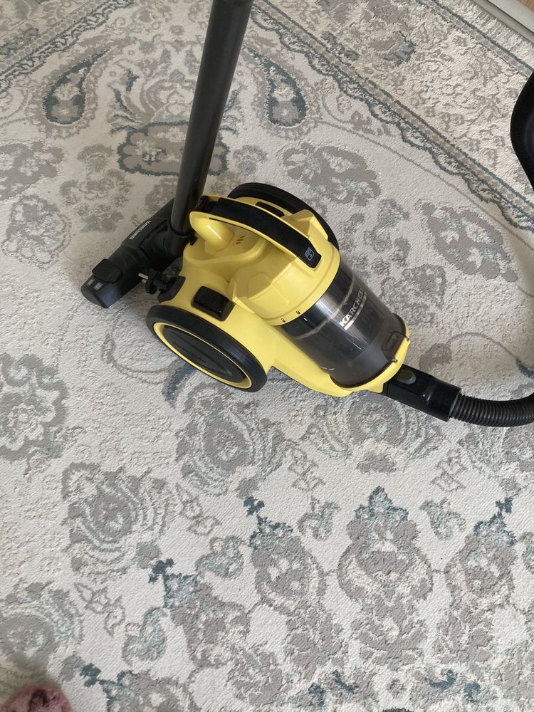 Пылесос Karcher продается