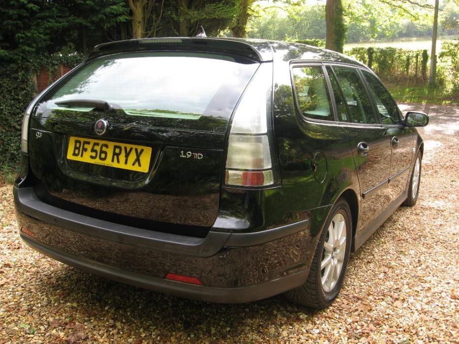 Vand absolut orice element de caroserie, mecanica si interior Saab 93,