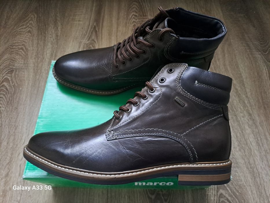 Vând ghete din piele naturala pentru bărbați, brand Marco Santini.