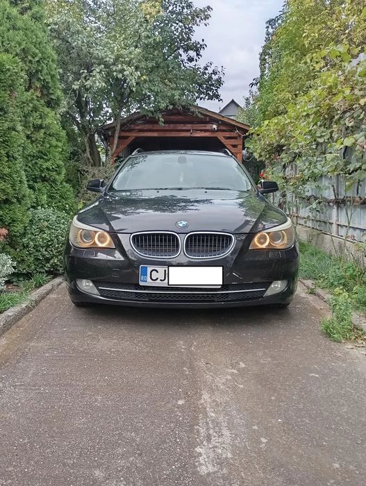 BMW Seria 5 520D, Touring