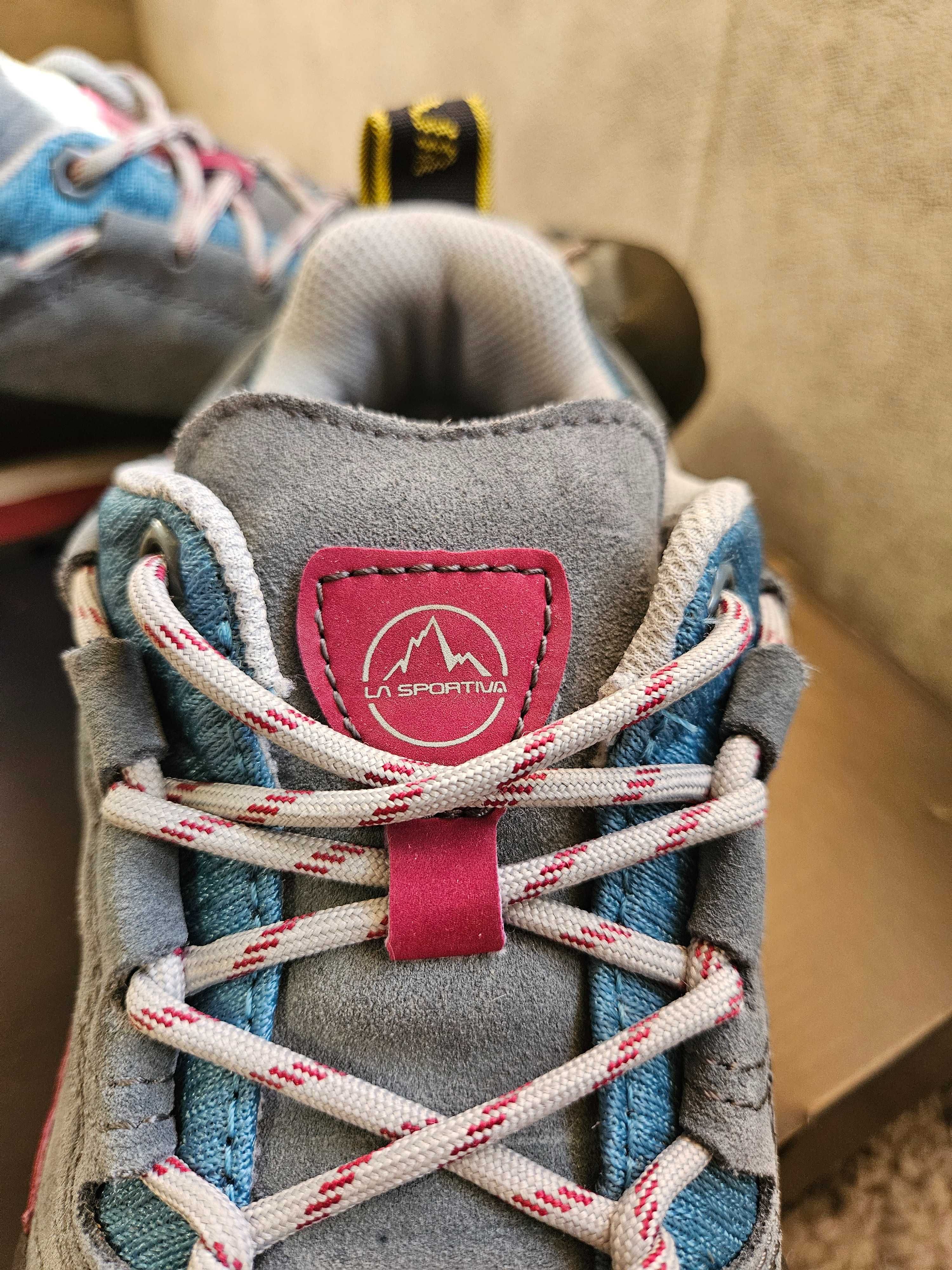 Дамски апроуч обувки La Sportiva Boulder X - размер 40