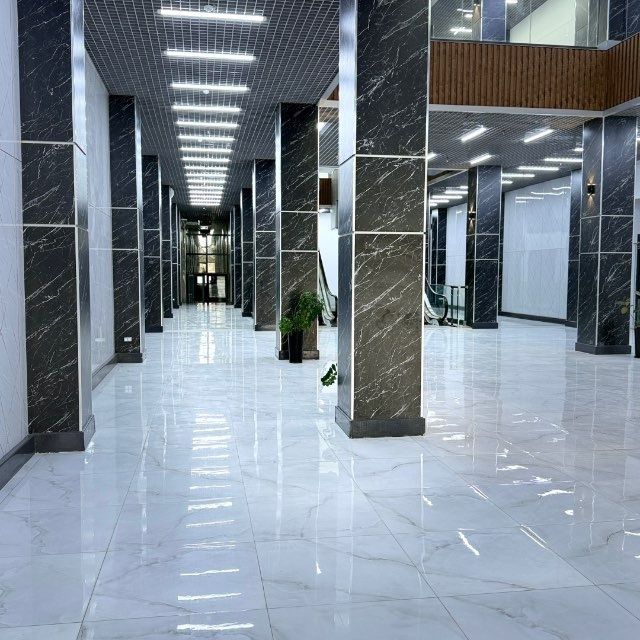 Продаётся магазин в Карвон шоппинг центре. Бухара сити