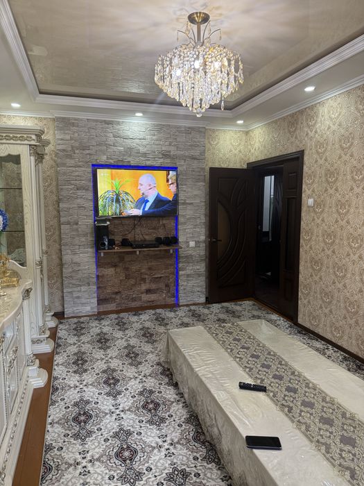 Квартира сотилади 1 хонали уйга тулов оркали келишса булади