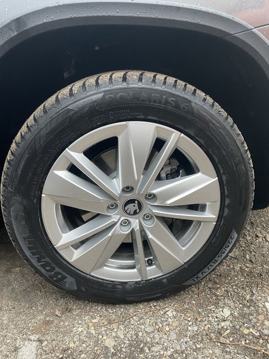 Чисто нови зимни гуми Барум Поларис 6 225/55/17