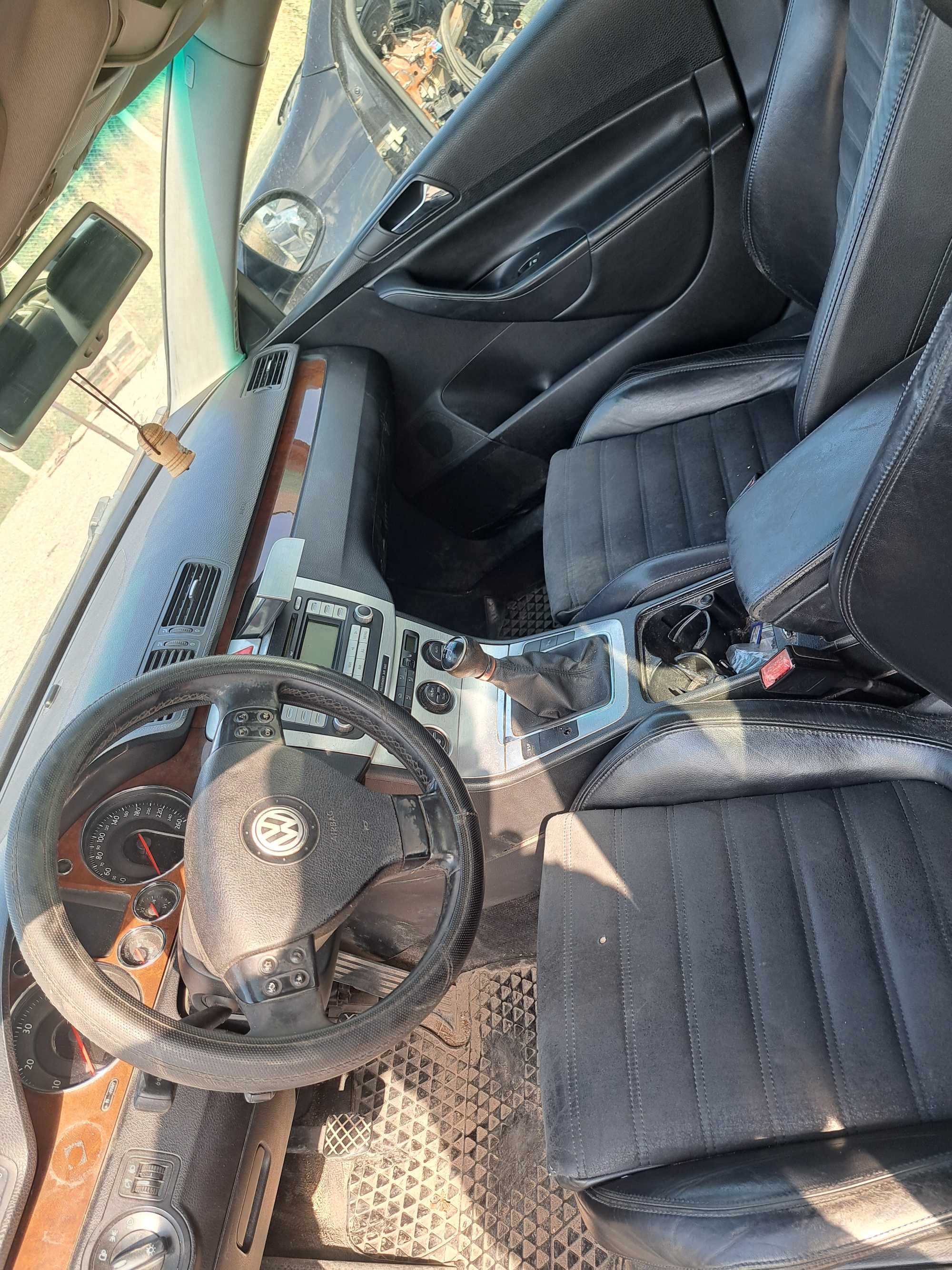 Продавам VW Passat VI 4motion highline 2.0tdi BKP на части /  пасат 6