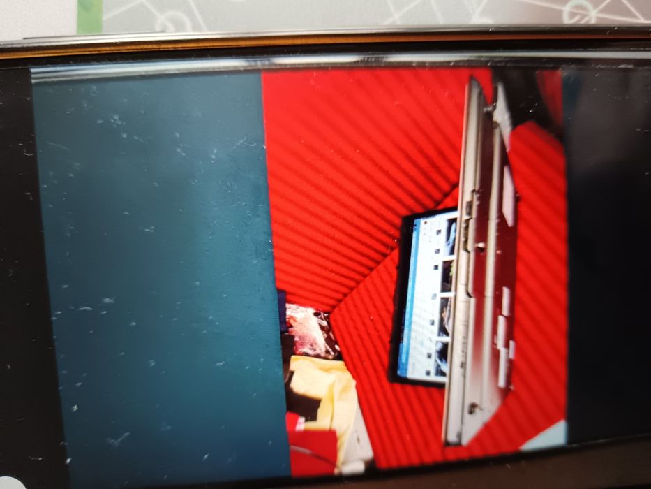 Laptop Toshiba în stare perfectă de funcționare foarte bine întreținut