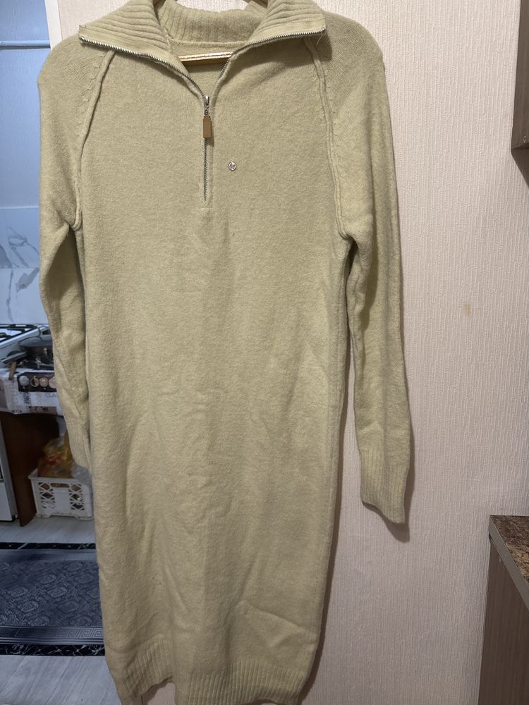 Продам платья