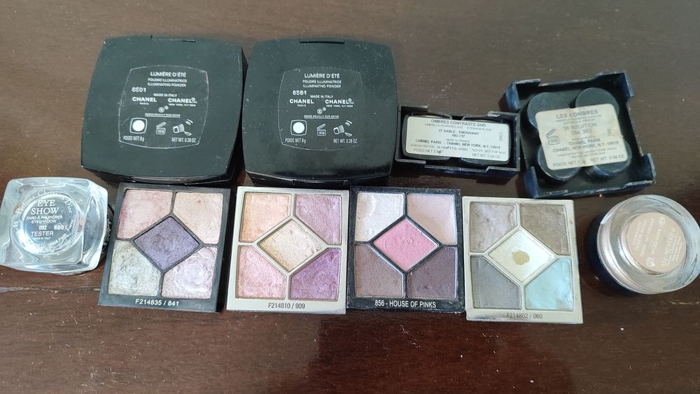 Продавам гримове на фирмите Guerlain, Chanel, Dior