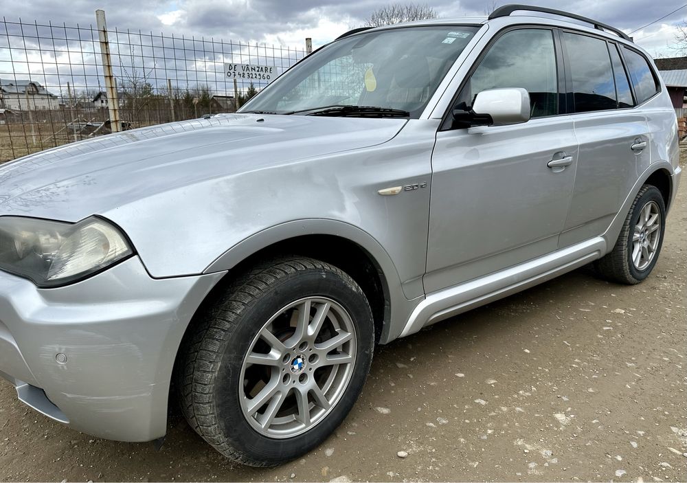 Dezmembrez bmw x3 e 83 M pachet