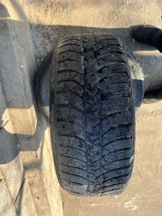 Продам балоны 2 штуки