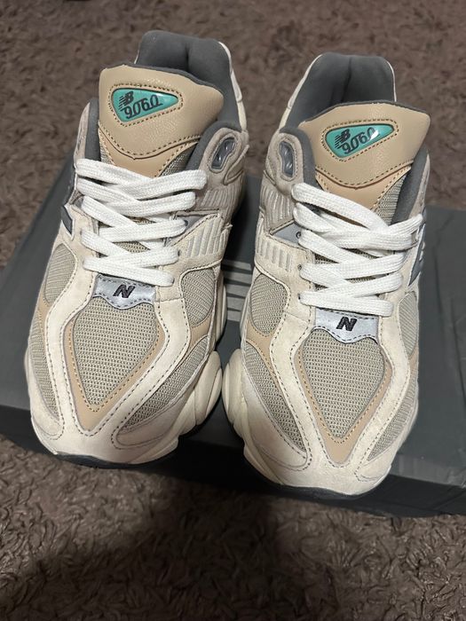 New Balance 9060