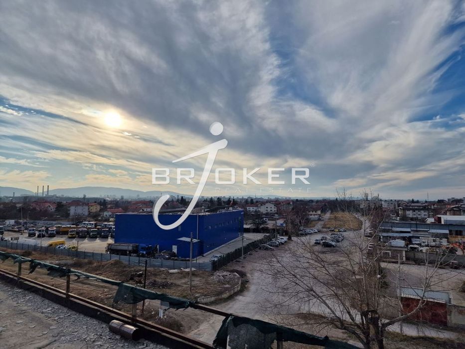 Продава се Промишлена сграда в София, Бенковски - 1329 кв.м за 301 €/кв.м - Снимка #6