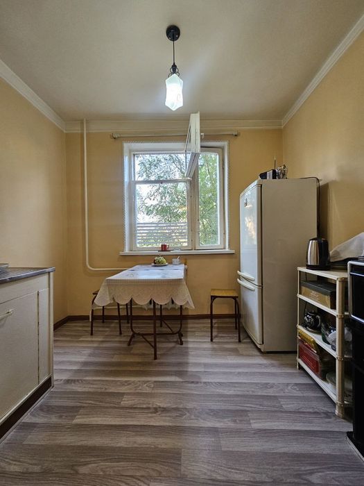 Улица Бобура Яккасарайский район ориентир Makro Supermarket