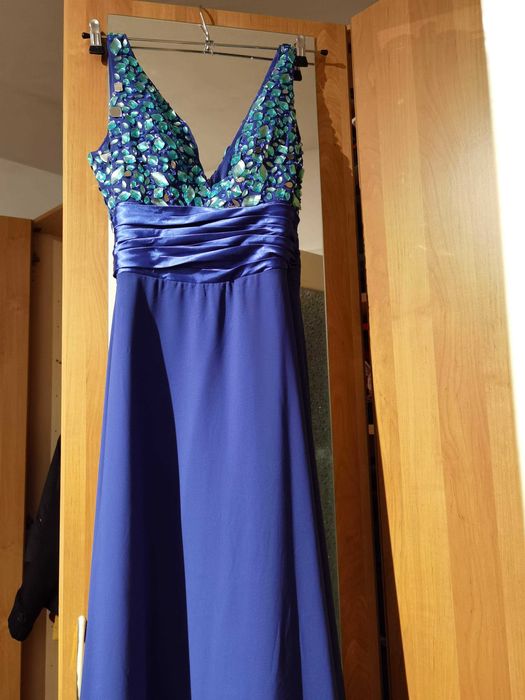 Vând rochie eleganta