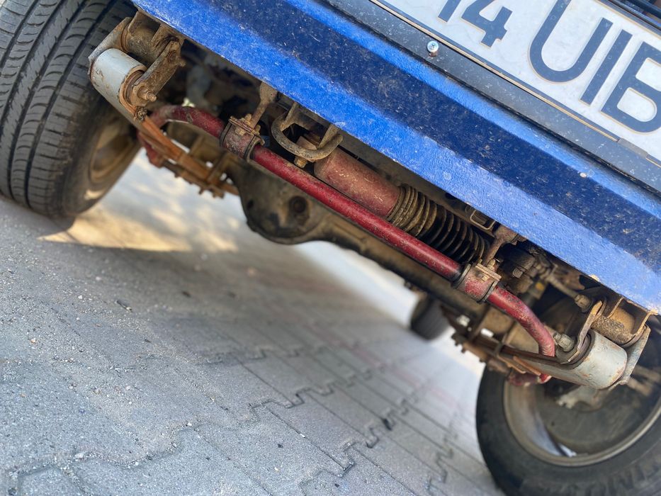 Suzuki samurai pick up off road
