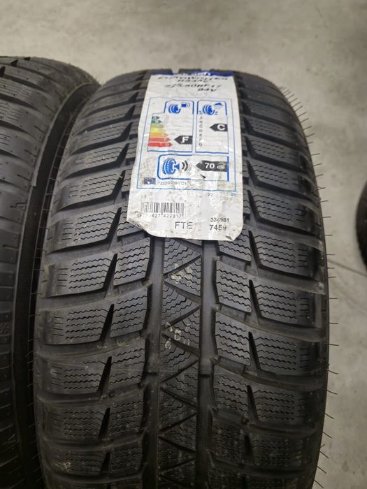 2 anvelope iarna noi Runflat Falken 225 50 17