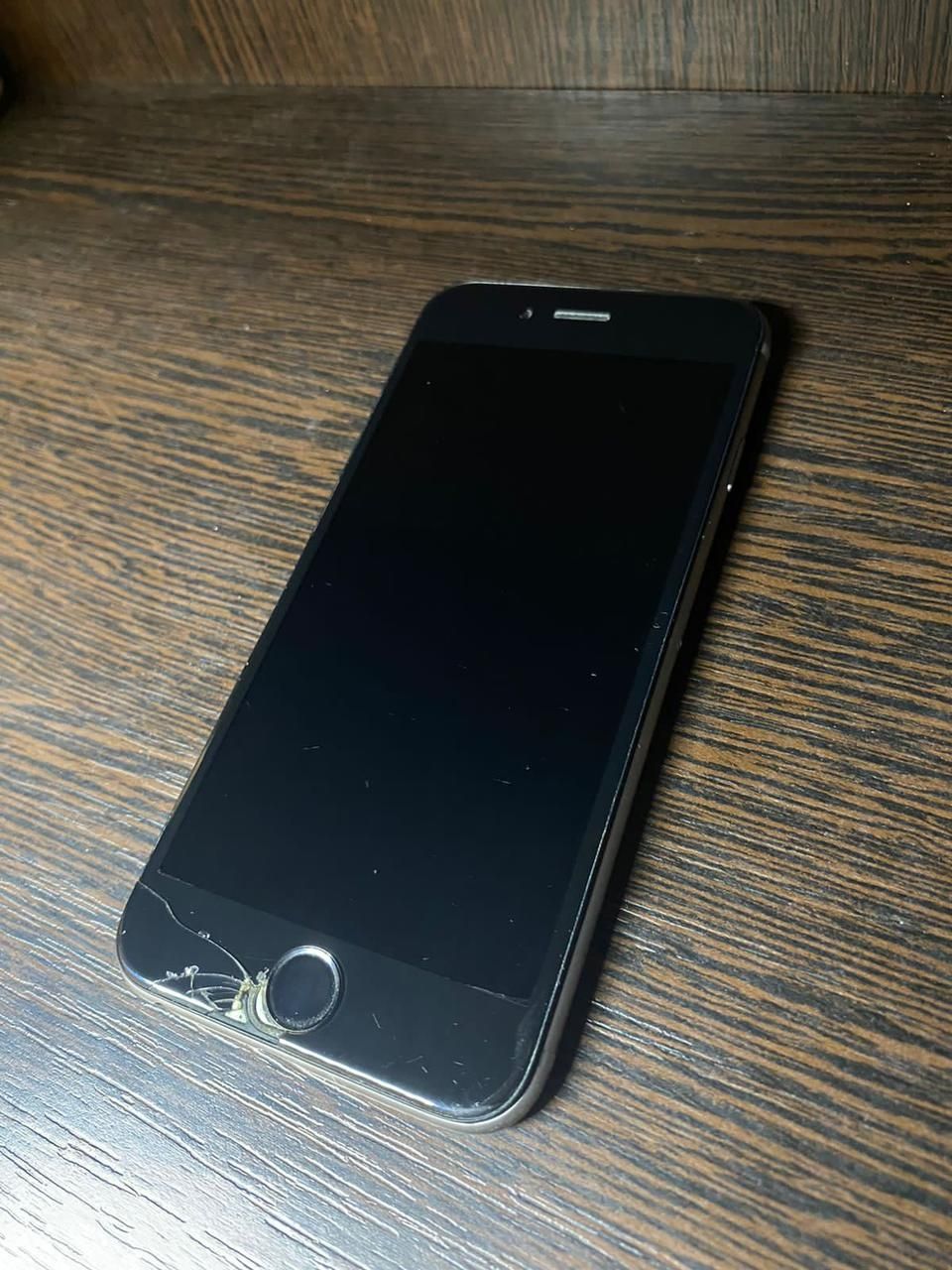 Продам iPhone 6 недорого