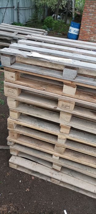 Поддоны 900 т срочно торг