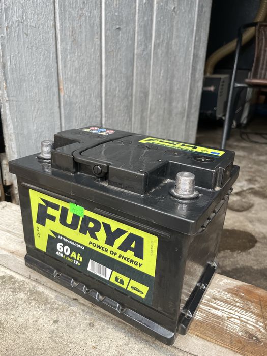 Продавам акумулатор(60AH) в гаранция !