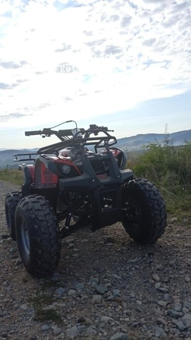 Vând atv HECHT 125