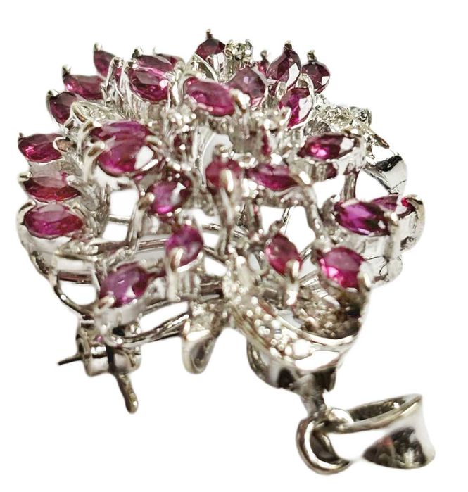 pandantiv/brosa din argint cu diamante si rubine