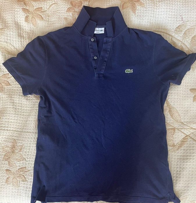 Продавам 4 полота на Lacoste 3 от които са оригинални цена 30лв