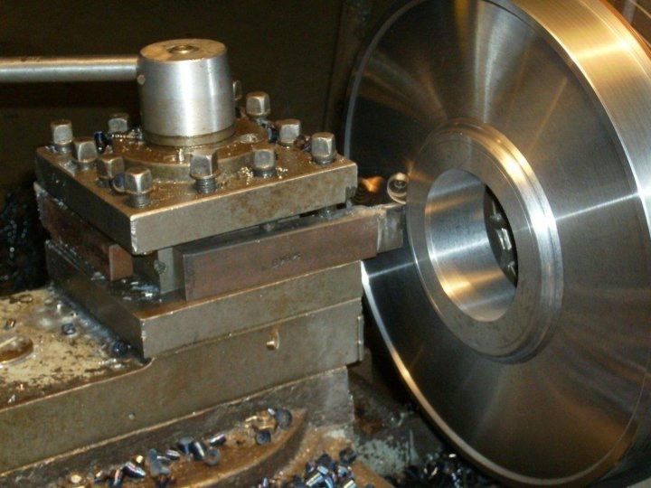 Токарь. Токарные работы.токарный цех. Токарка