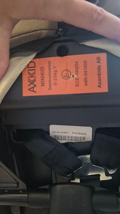 Scaun auto Axkid Minikid 0-25 kg + oglindă, rear-facing, stare foarte