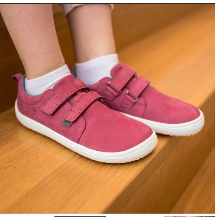 Barefoot Be Lenka nr 32, noi, in cutie