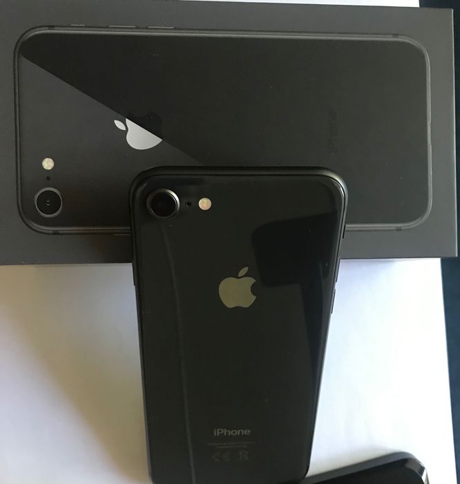 iPhone 8 64 GB Black