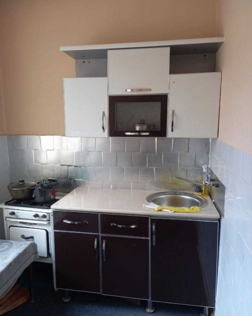 Срочно продаётся 1 комнатный квартира 39800 $