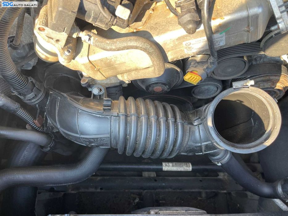 Furtun Conducta Tub Tubulatura Presiune Aer Turbo Turbina Turbosuflanta Intercooler BMW Seria 3 E90 E91 318 320 2.0 D N47 2007 - 2011 Cod 58650910 [C7528] [Depozit]