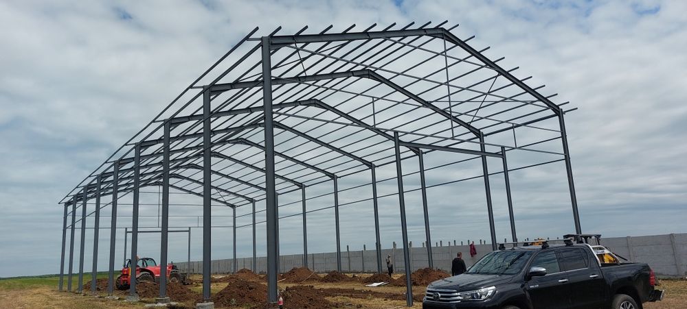 Vand structuri metalice tip hala 12*20