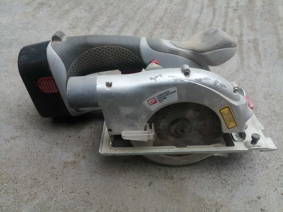 fierastrau circular cu acumulator