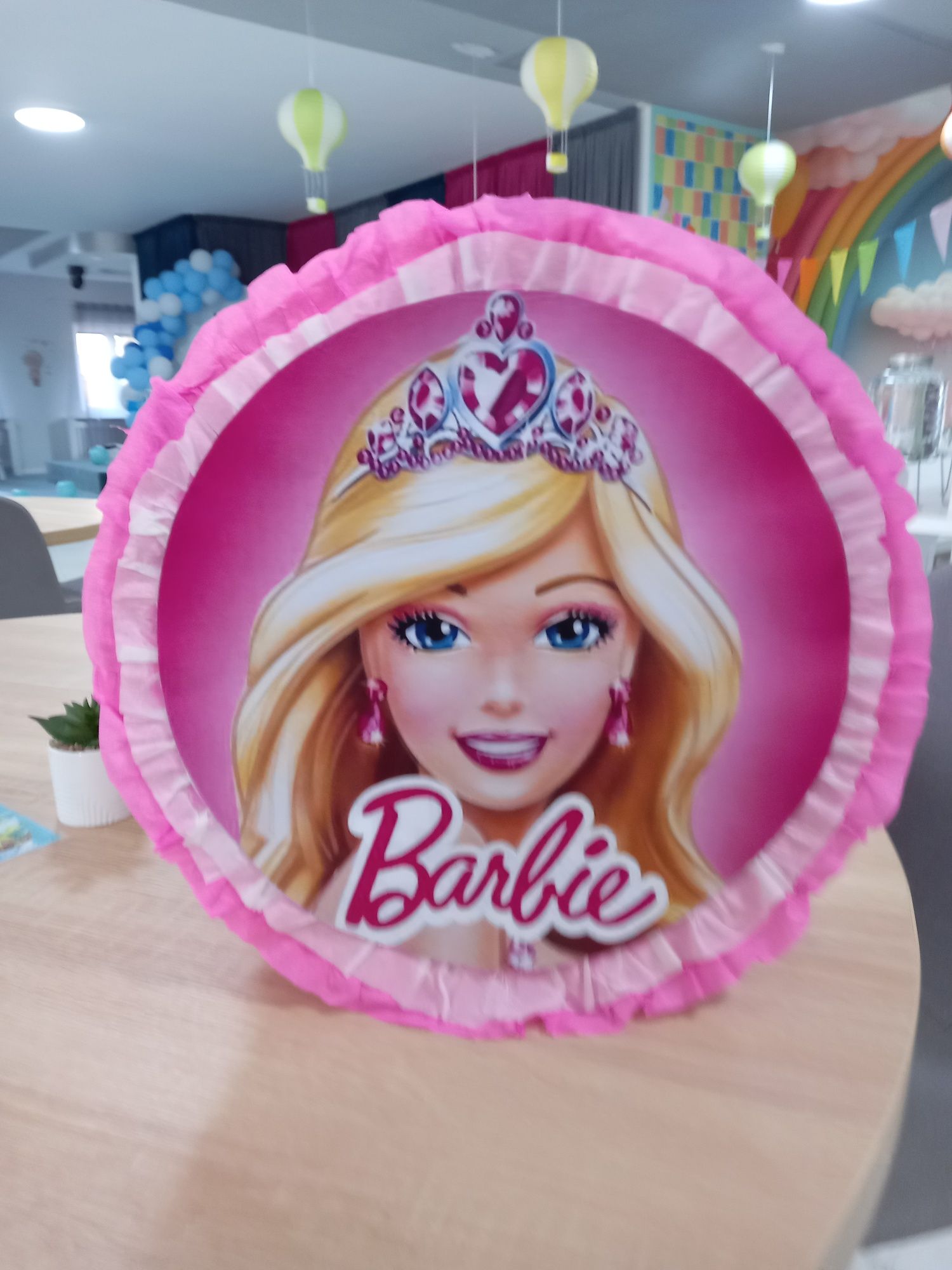 Piniata Barbie .