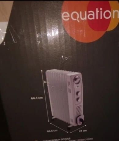 Radiador calorifer pe ulei