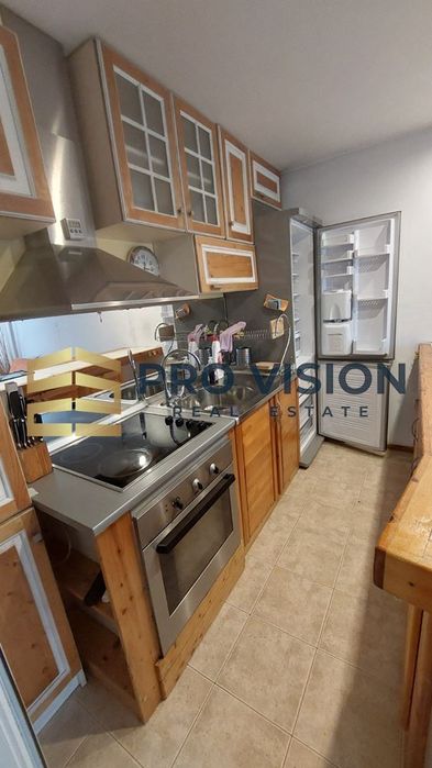 Дава се под наем Тристаен апартамент в Варна, Спортна зала - 85 кв.м за 663 € - Снимка #2