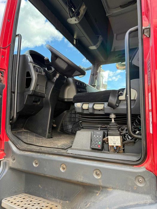 MAN TGX 440 de vanzare stare impecabila, schimb doar autoturisme!