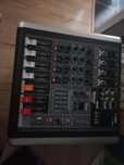 Vand mixer amplificat