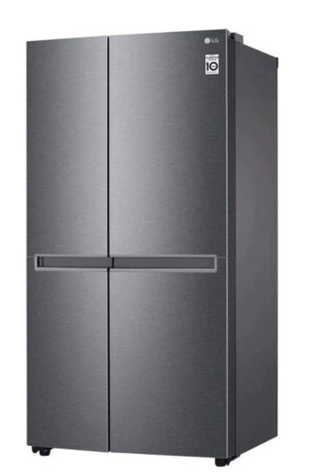 Срочно в связи с переездом Двухкамерный холодильник LG новый