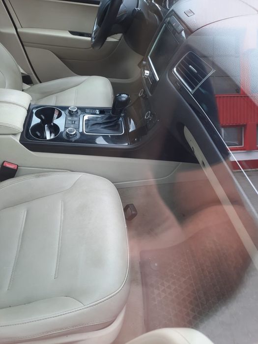 Vw Touareg 2011 Motor Defect