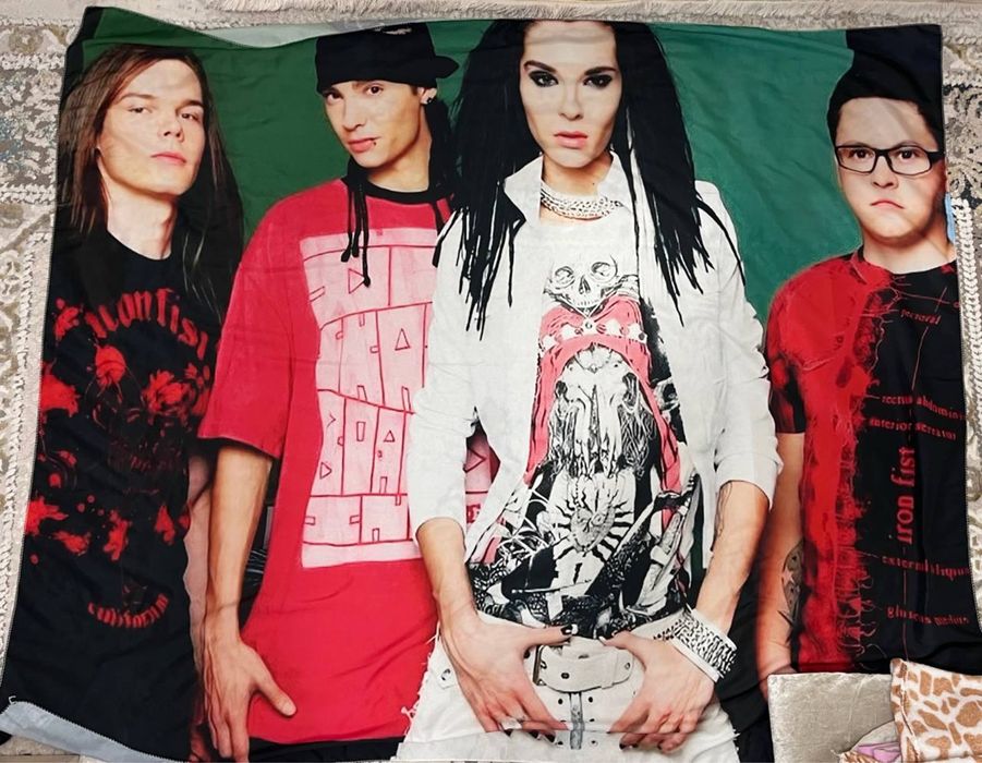 гобелен TOKIO HOTEL на стену