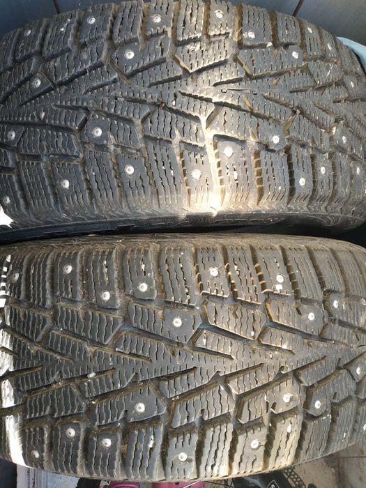 Резина зимняя шипованная