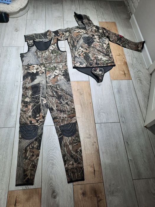 Костюм для подводной охоты